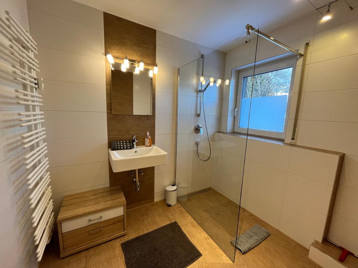 Maisonette Apartment Dhh Zugspitzblick Mit Eigenem Garten Garmisch-Partenkirchen Ngoại thất bức ảnh