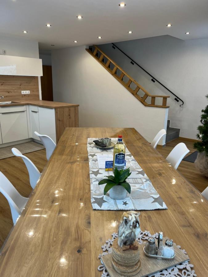 Maisonette Apartment Dhh Zugspitzblick Mit Eigenem Garten Garmisch-Partenkirchen Ngoại thất bức ảnh